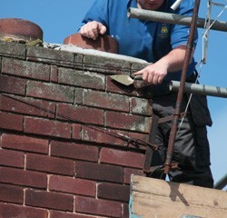 Repairing crumbled chimney mortar